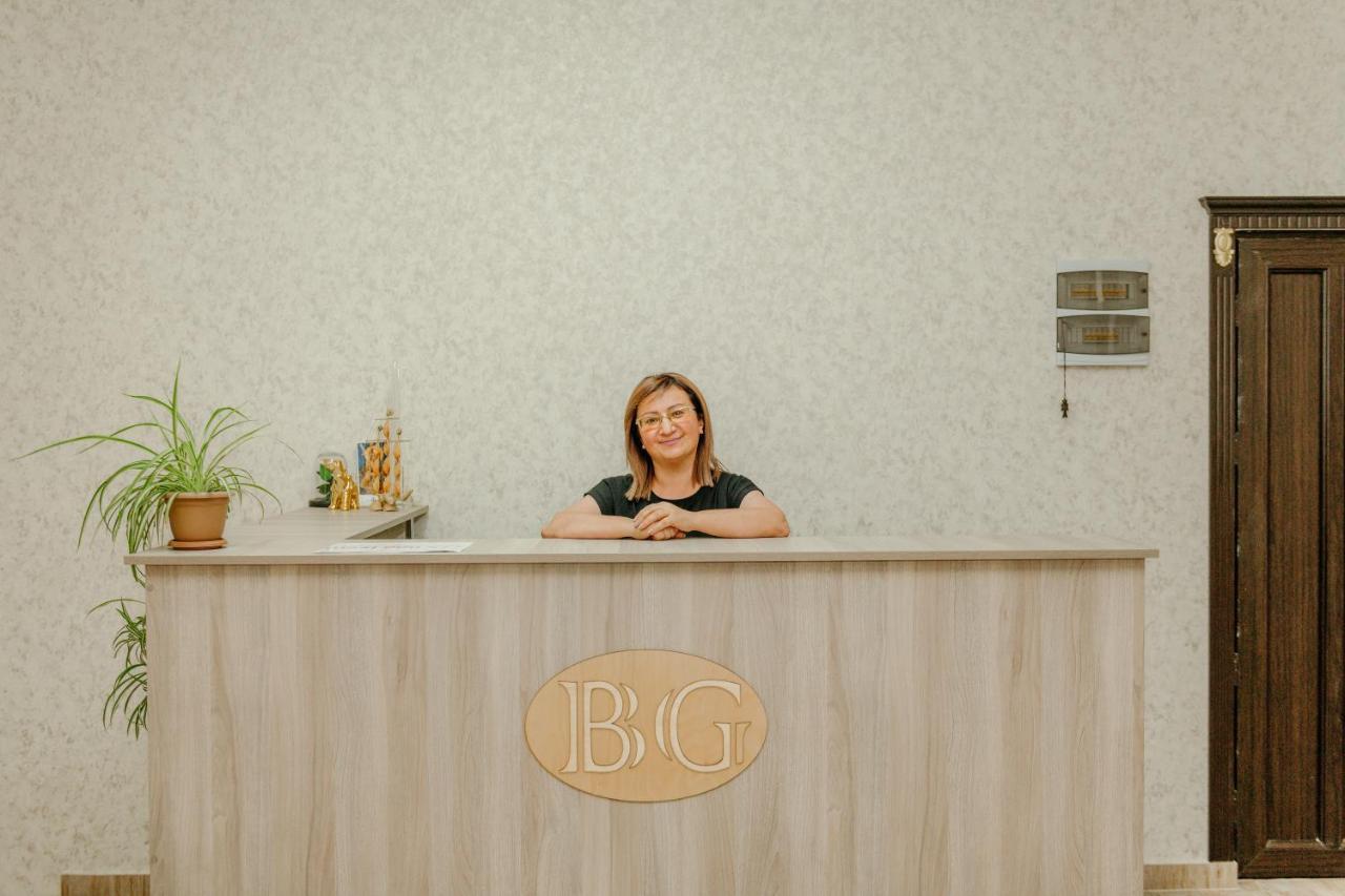 Tigran Hotel By Black & Gold Goris Bagian luar foto
